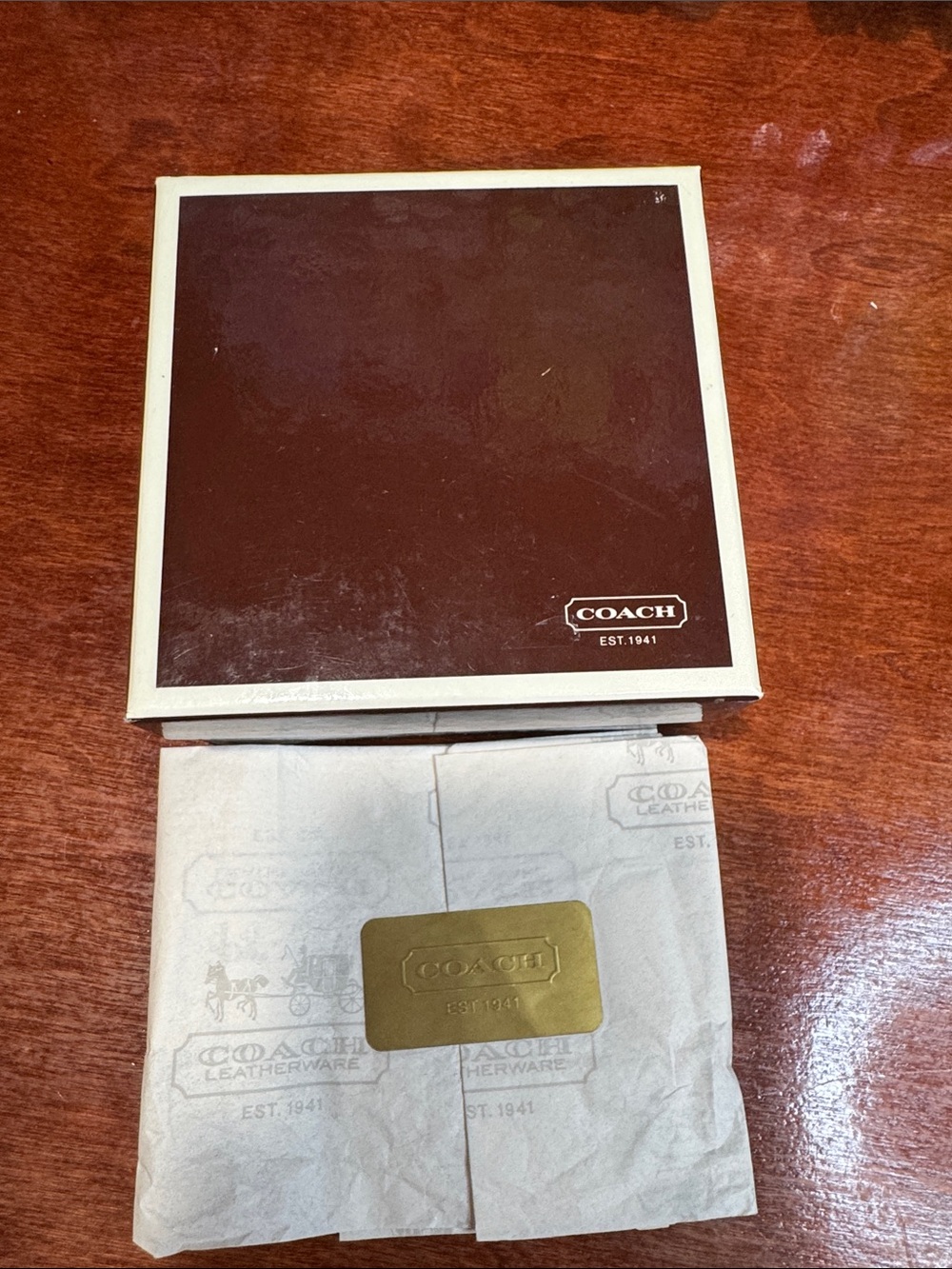 Coach Box and Packaging vintage.